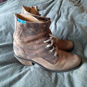 John Fluevog Adriana Nuni Lace-up Winter Boot (RARE DISCONTINUED STYLE)